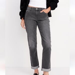 Old Navy Mid-Rise Wow Boyfriend Straight Jeans